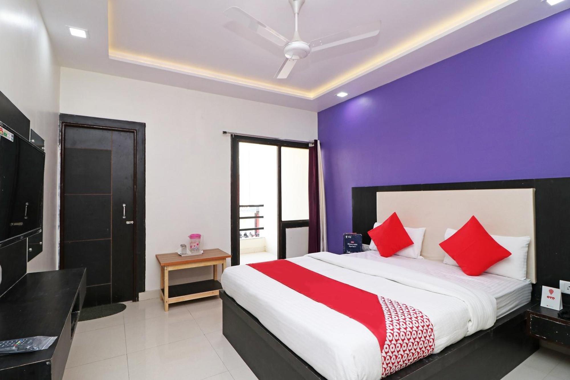 Oyo Hotel The Orient Tree Agra  Zewnętrze zdjęcie